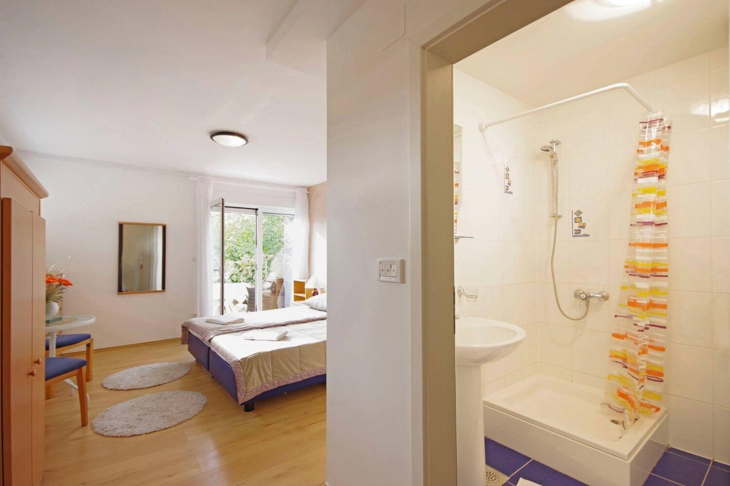Apartments Javi - Free Private Parking Trogir Bagian luar foto